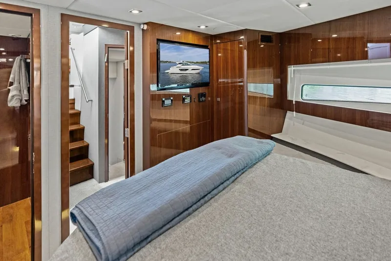Slide: The Image of Cruisers 46 CANTIUS 2022 - 6115123