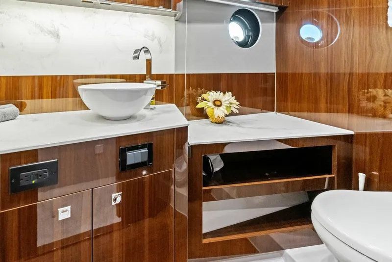 Slide: The Image of Cruisers 46 CANTIUS 2022 - 6115126