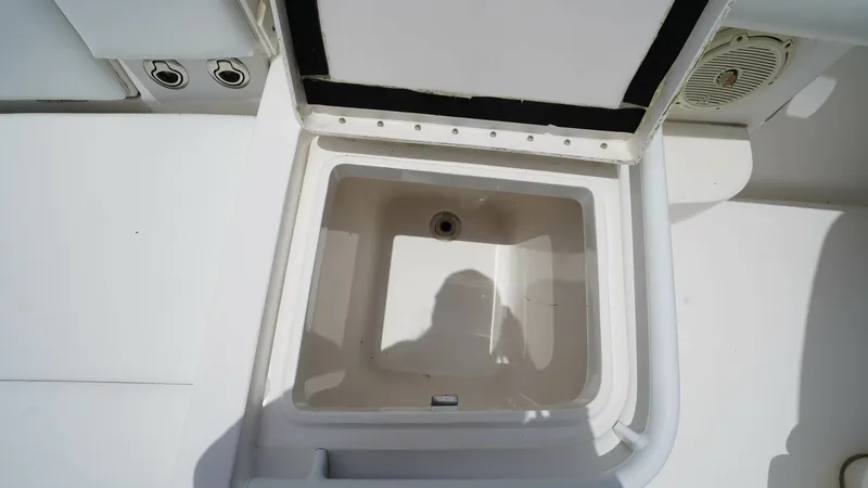 Slide: The Image of Intrepid 37 2015 - 6116707