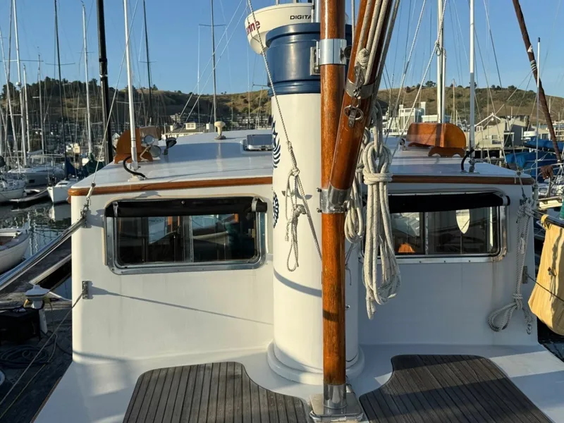 Slide: The Image of Lord Nelson Victory Tug 1987 - 6124136