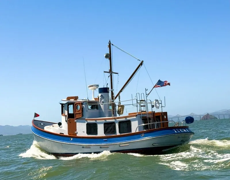 Slide: The Image of Lord Nelson Victory Tug 1987 - 6124130