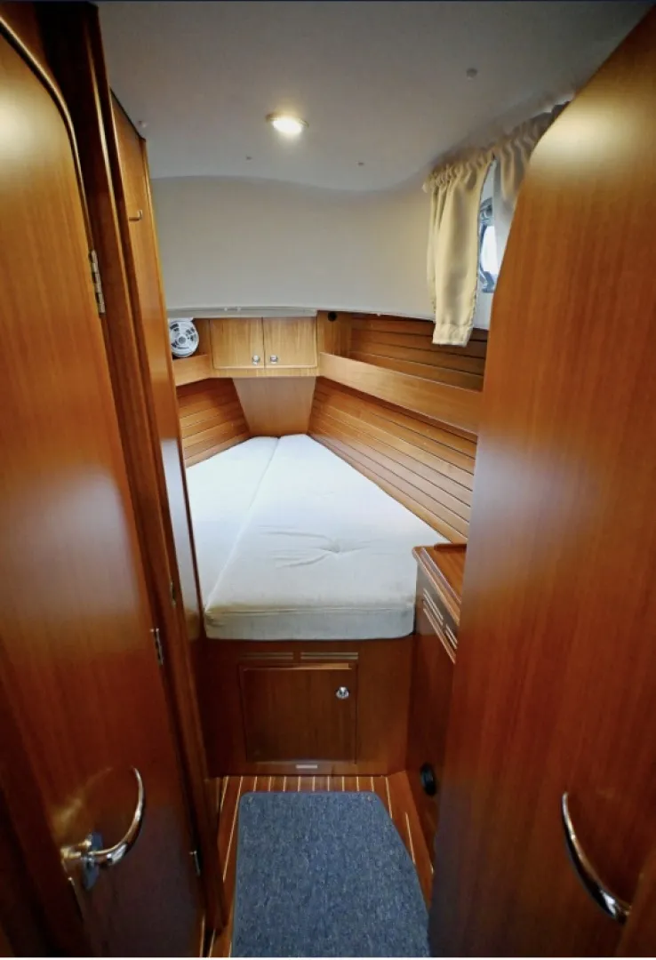 Slide: The Image of Hallberg-Rassy 31 2020 - 6121273