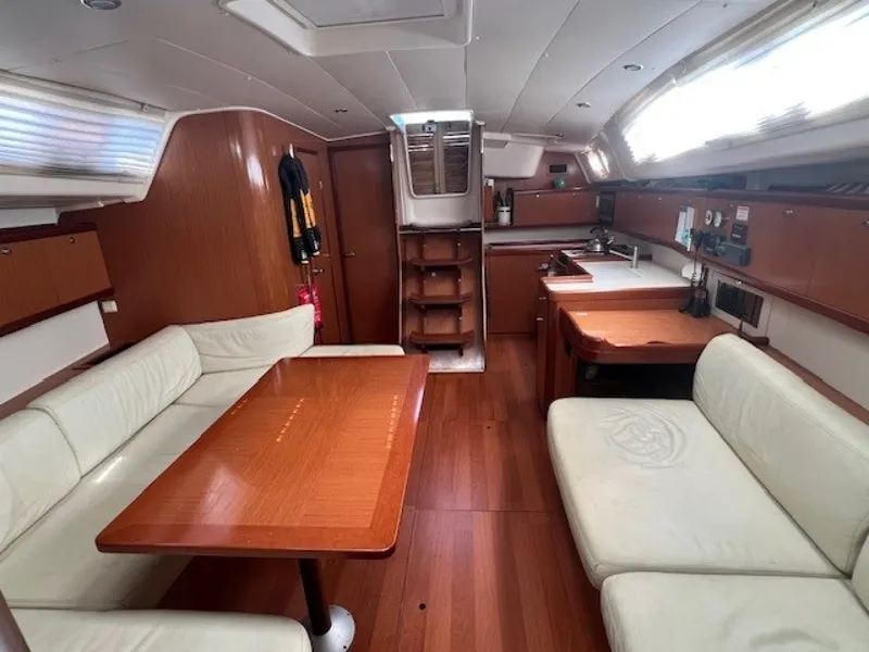 Slide: The Image of Beneteau Oceanis 43 2009 - 6124207