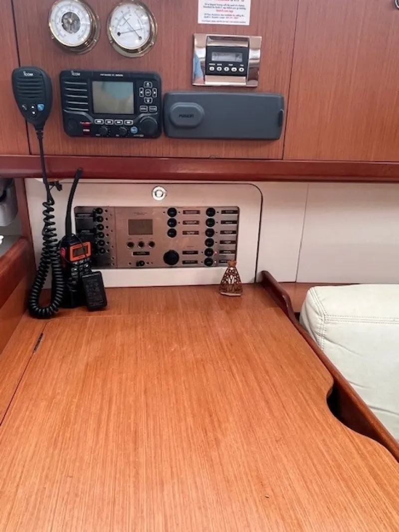 Slide: The Image of Beneteau Oceanis 43 2009 - 6134214