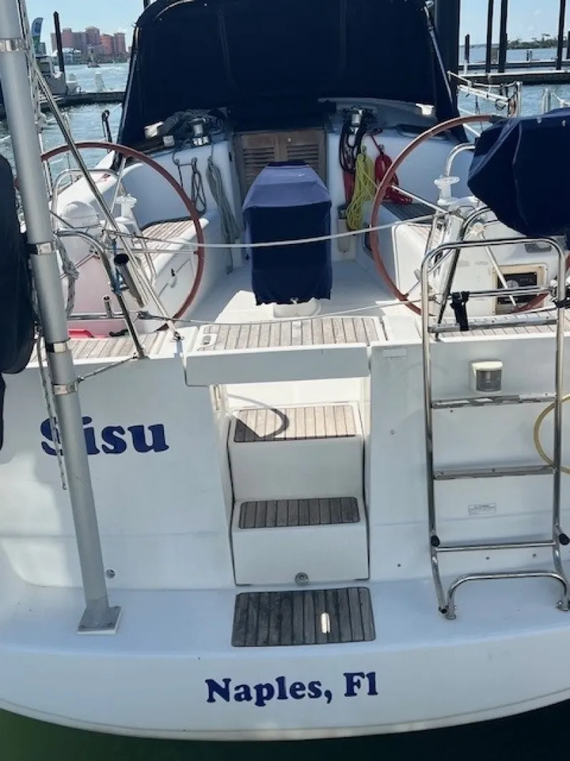 Slide: The Image of Beneteau Oceanis 43 2009 - 6134203