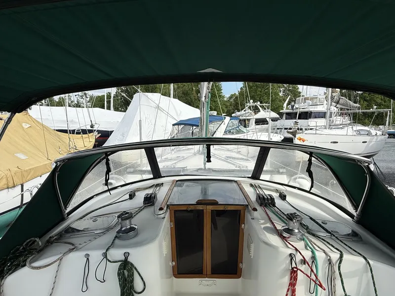 Slide: The Image of Beneteau 411 1998 - 6133853
