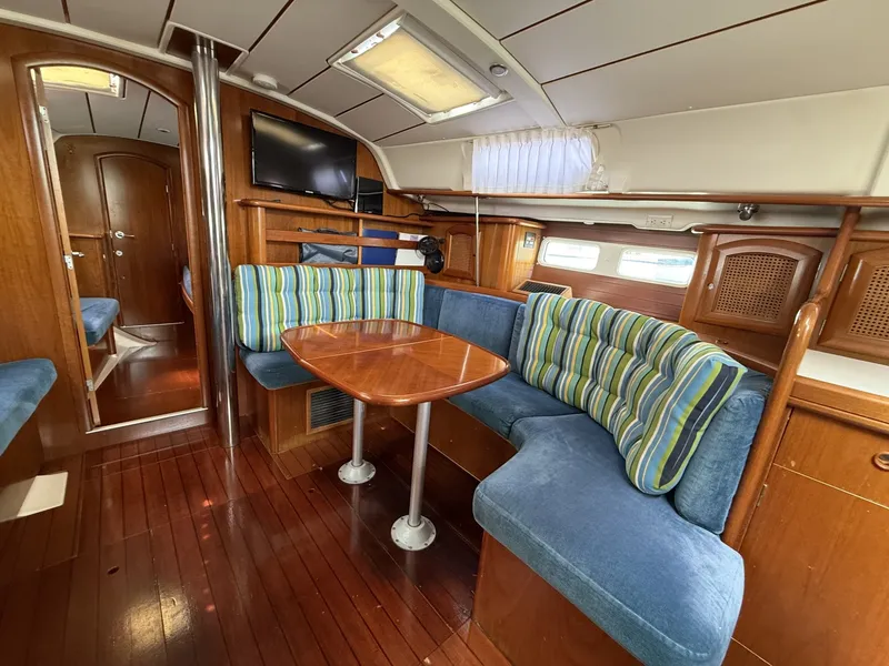 Slide: The Image of Beneteau 411 1998 - 6133857