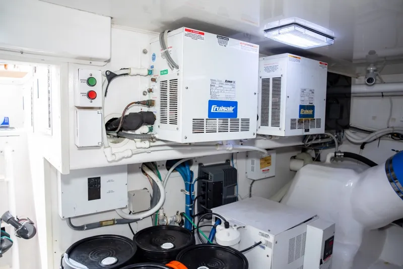 Slide: The Image of Viking 60 DEBS JEM - Engine Room 2008 Viking 60 Convertible DEBS JEM - 6135976