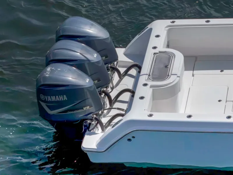 Slide: The Image of Invincible 39 Open Fisherman 2017 - 6134044