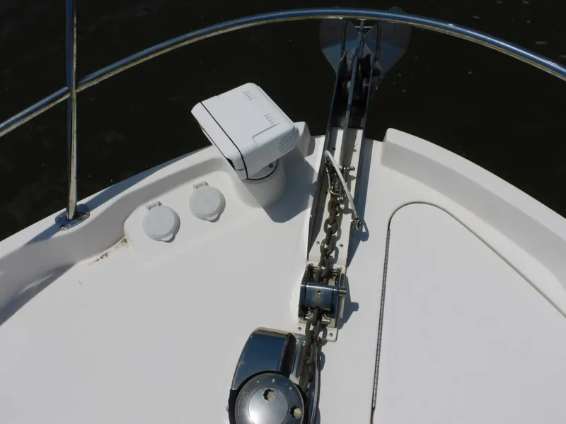 Slide: The Image of Sea Ray 550L 2019 - 6135456