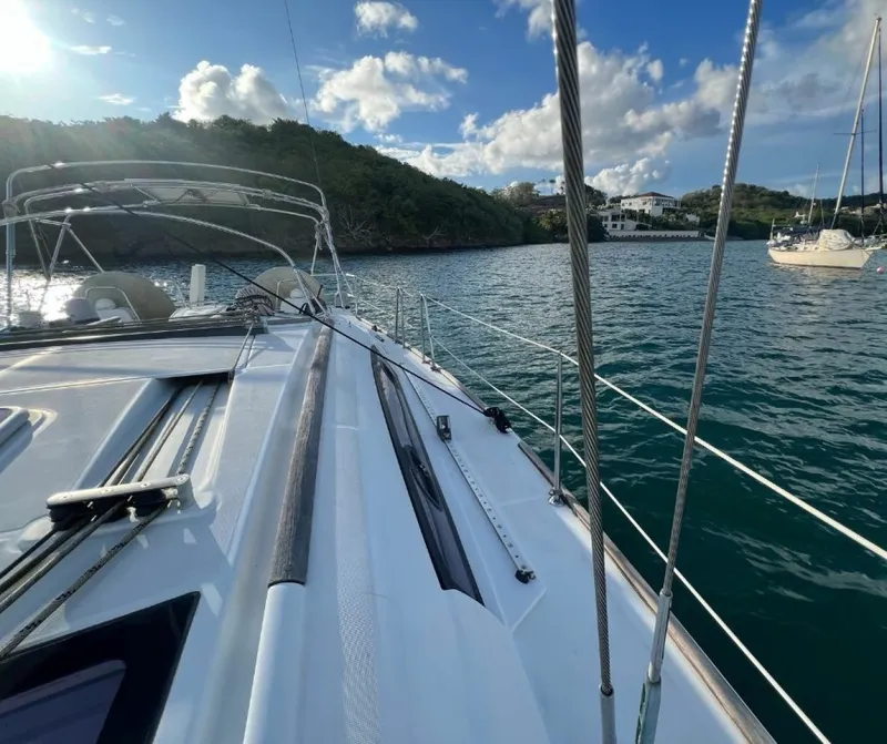 Slide: The Image of Beneteau Oceanis 40 2011 - 6136077