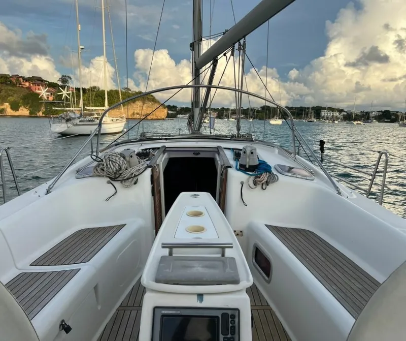 Slide: The Image of Beneteau Oceanis 40 2011 - 6136080