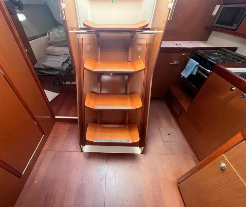 Slide: The Image of Beneteau Oceanis 40 2011 - 6136070