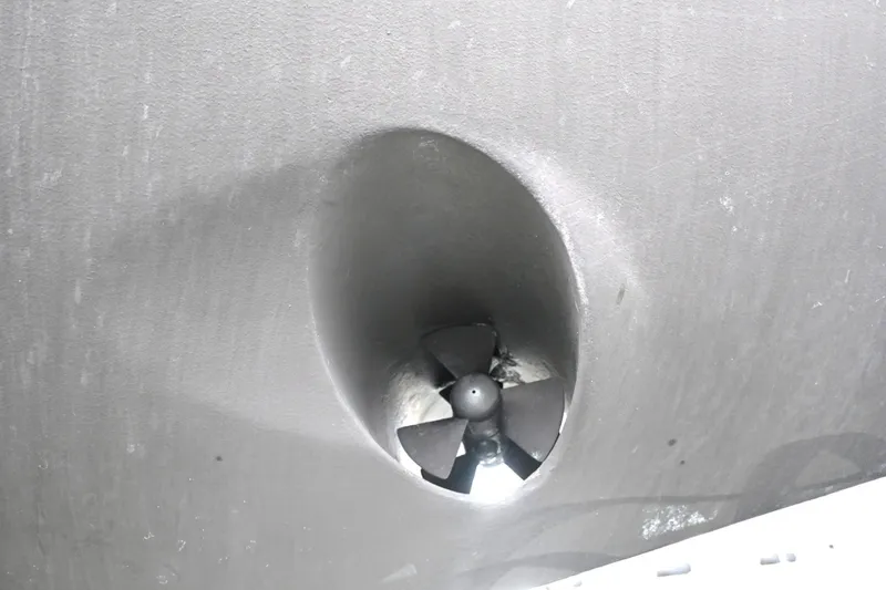 Slide: The Image of Waterline Yachts Inc 50 2006 - 6136264