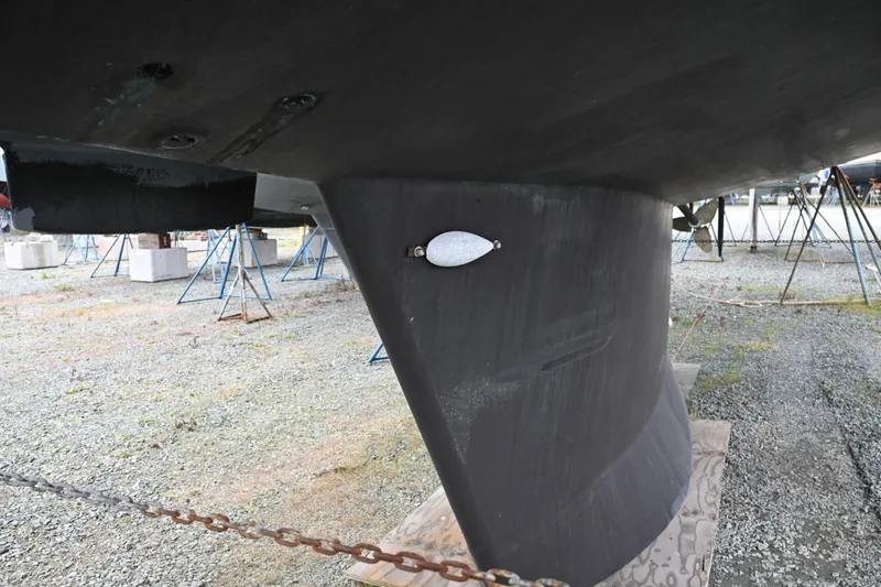 Slide: The Image of Waterline Yachts Inc 50 2006 - 6136266