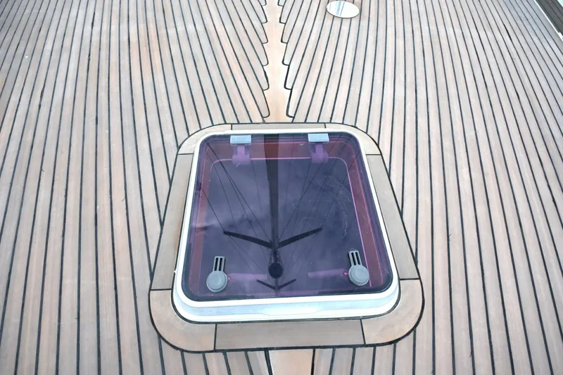 Slide: The Image of Waterline Yachts Inc 50 2006 - 6136128