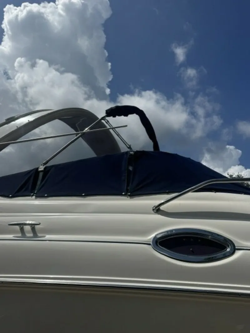 Slide: The Image of Sea Ray 28 2005 - 6138056