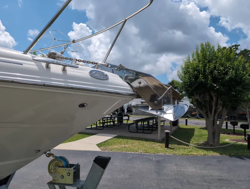 Slide: The Image of Sea Ray 28 2005 - 6138074