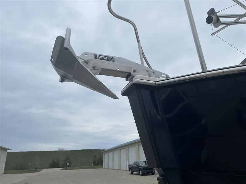 Slide: The Image of Ranger Tug R-27 2015 - 6141639