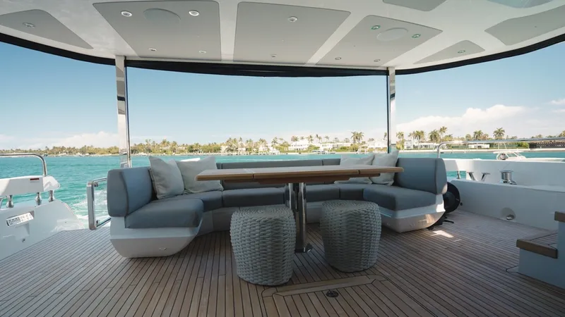 Slide: The Image of Sunseeker 88 Yacht 2026 - 6141634