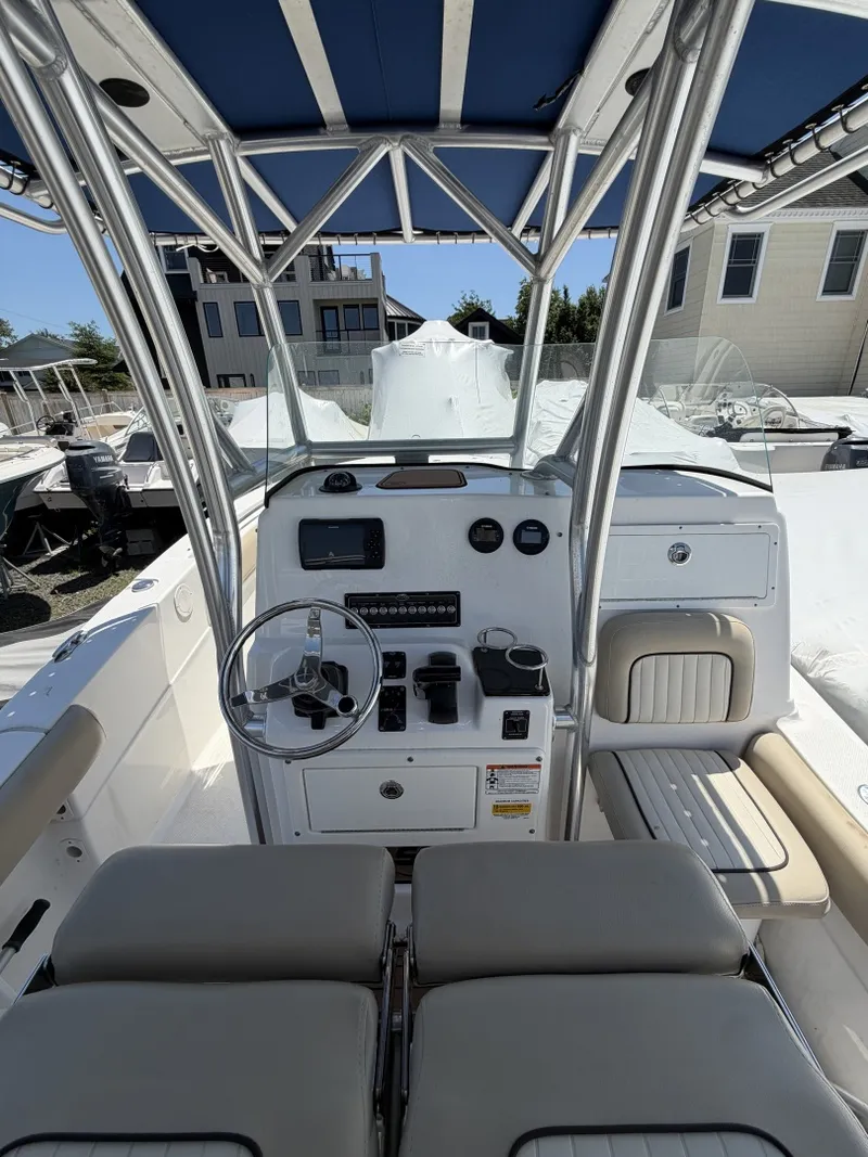 Slide: The Image of Sea Fox 249 Avenger 2018 - 6141879