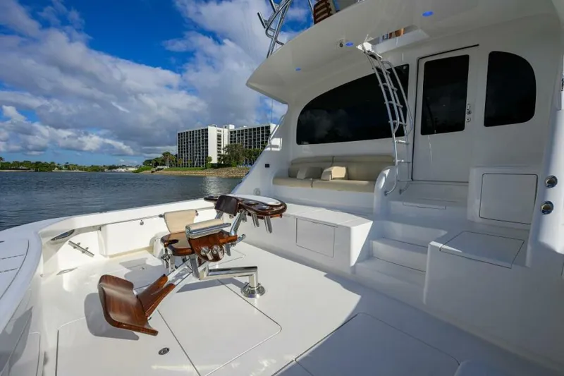Slide: The Image of Viking 80 - LAMPLIGHTER - Cockpit 2019 Viking 80 Convertible LAMPLIGHTER - 6141815
