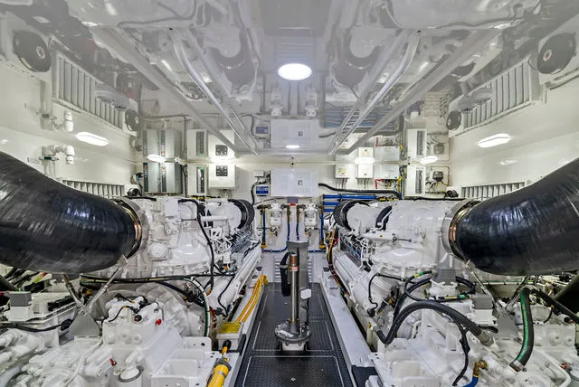 Slide: The Image of Viking 80 Convertible 2019 - 49