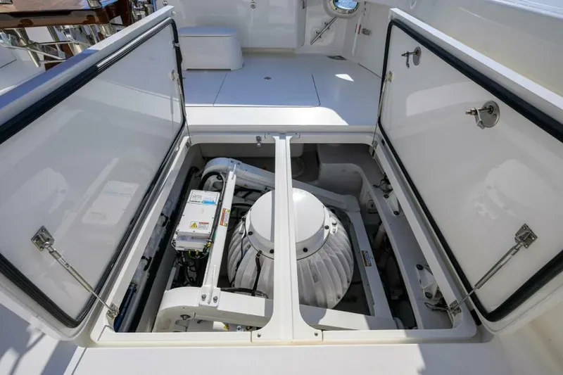 Slide: The Image of Viking 80 - LAMPLIGHTER - Cockpit 2019 Viking 80 Convertible LAMPLIGHTER - 6141819