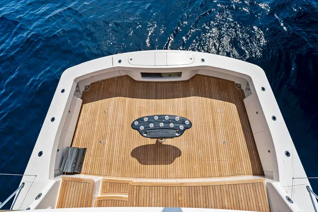 Slide: The Image of Viking 80 Convertible 2019 - 64