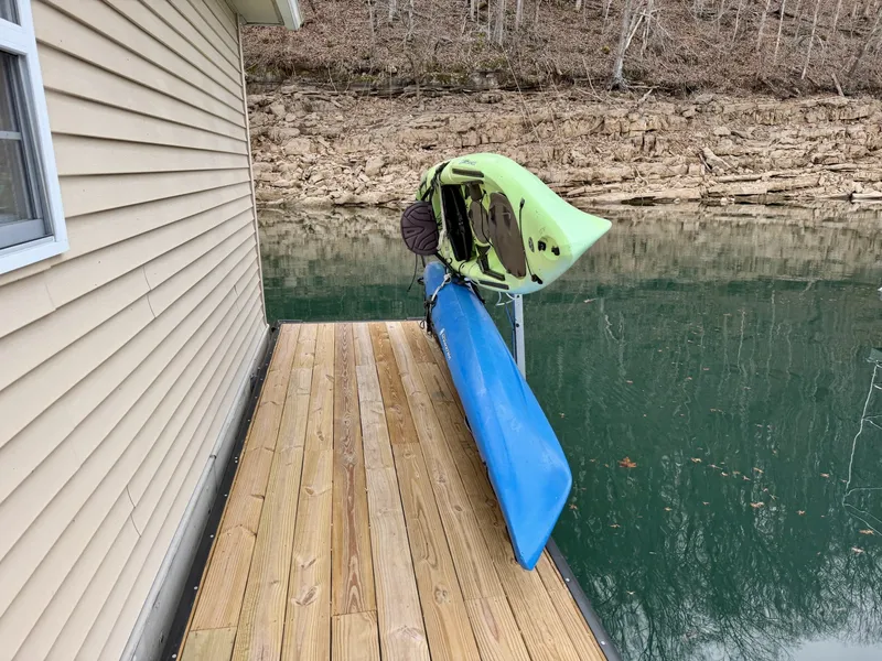 Slide: The Image of Custom 23 x 31 Floating Cabin - Approx 729sqft 2002 - 6142737