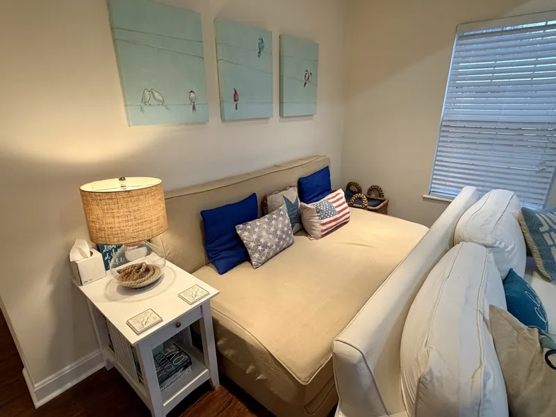 Slide: The Image of Custom 23 x 31 Floating Cabin - Approx 729sqft 2002 - 6142667