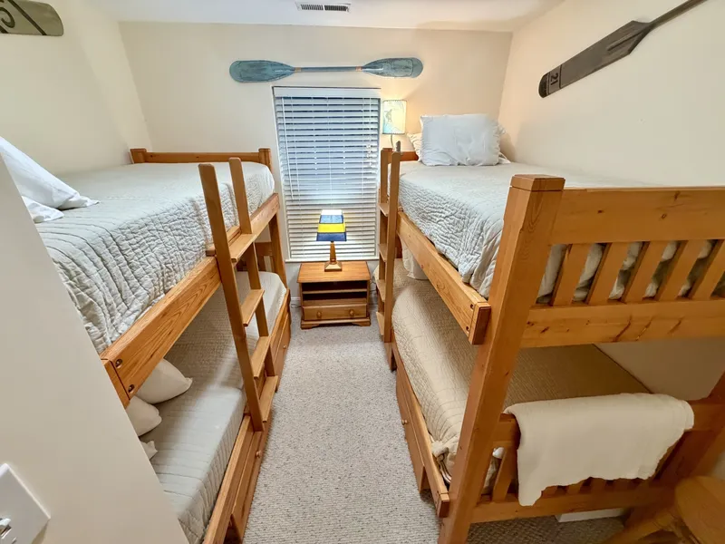 Slide: The Image of Custom 23 x 31 Floating Cabin - Approx 729sqft 2002 - 6142700