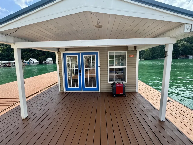 Slide: The Image of Custom 13 x 29 Floating Cabin Approx 377sqft 2008 - 6145688