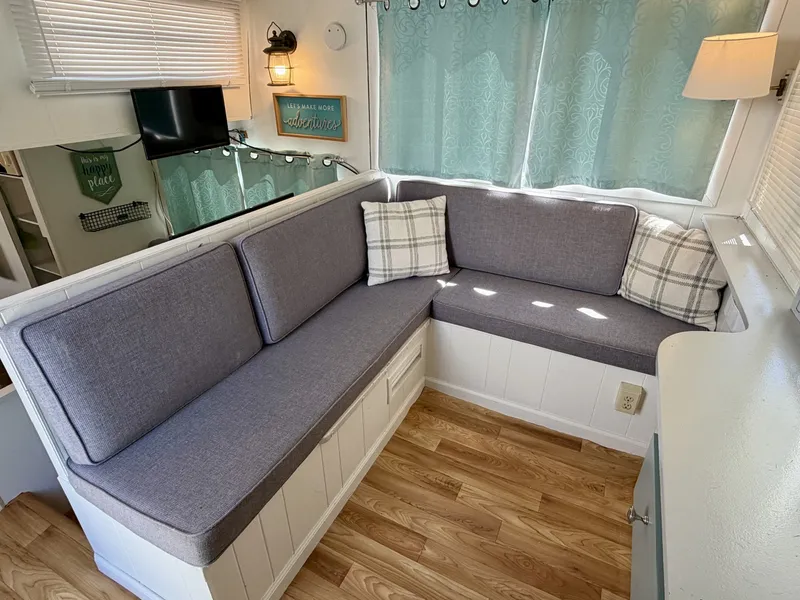 Slide: The Image of Custom 9 x 27 Floating Cabin - 1969 Drift-R-Cruz - 238sqft 1969 - 6146082