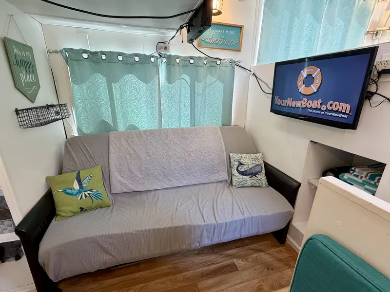 Slide: The Image of Custom 9 x 27 Floating Cabin - 1969 Drift-R-Cruz - 238sqft 1969 - 6146085