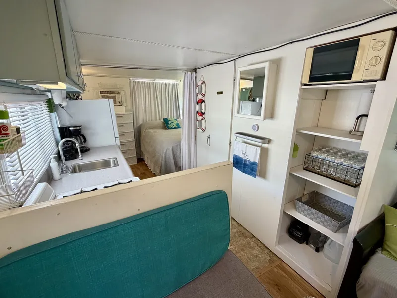 Slide: The Image of Custom 9 x 27 Floating Cabin - 1969 Drift-R-Cruz - 238sqft 1969 - 6146091