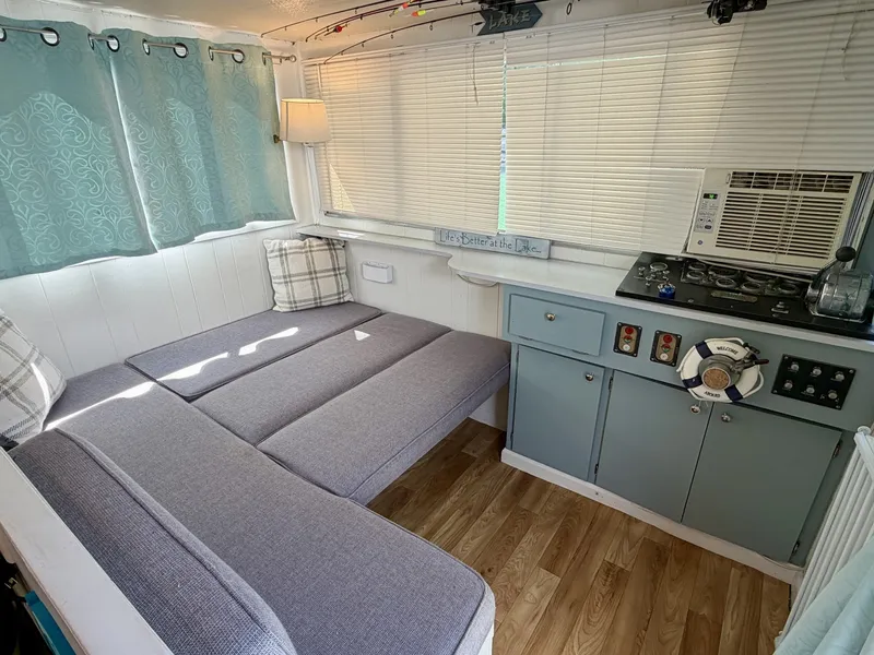 Slide: The Image of Custom 9 x 27 Floating Cabin - 1969 Drift-R-Cruz - 238sqft 1969 - 6146117