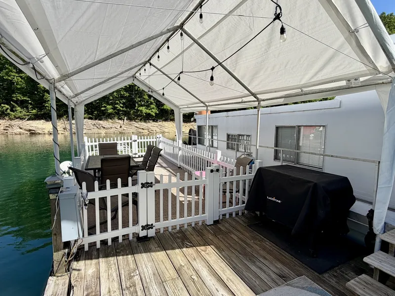 Slide: The Image of Custom 9 x 27 Floating Cabin - 1969 Drift-R-Cruz - 238sqft 1969 - 6146127