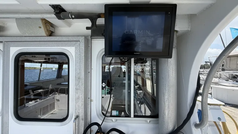 Slide: The Image of Convenient Nav Display - 6306473
