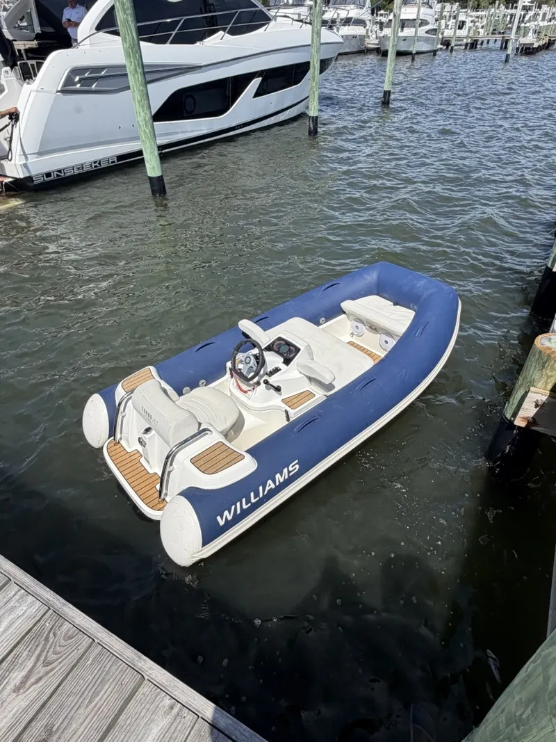 Slide: The Image of Williams TurboJet325 2022 - 6151907