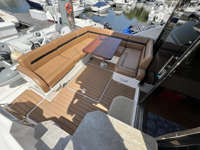Slide: The Image of Sea Ray 510 Sundancer 2013 - 6263379