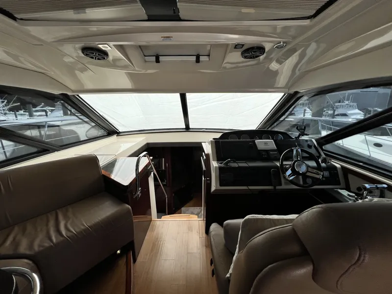 Slide: The Image of Sea Ray 510 Sundancer 2013 - 6263391