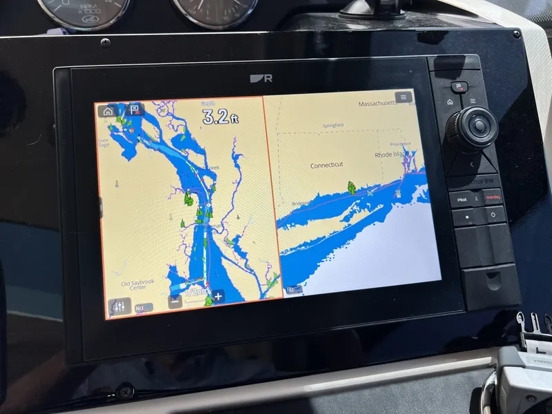 Slide: The Image of Sea Ray 510 Sundancer 2013 - 6263413