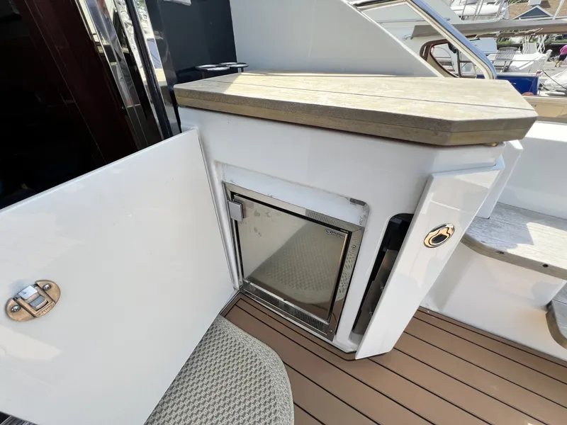 Slide: The Image of Sea Ray 510 Sundancer 2013 - 6263436