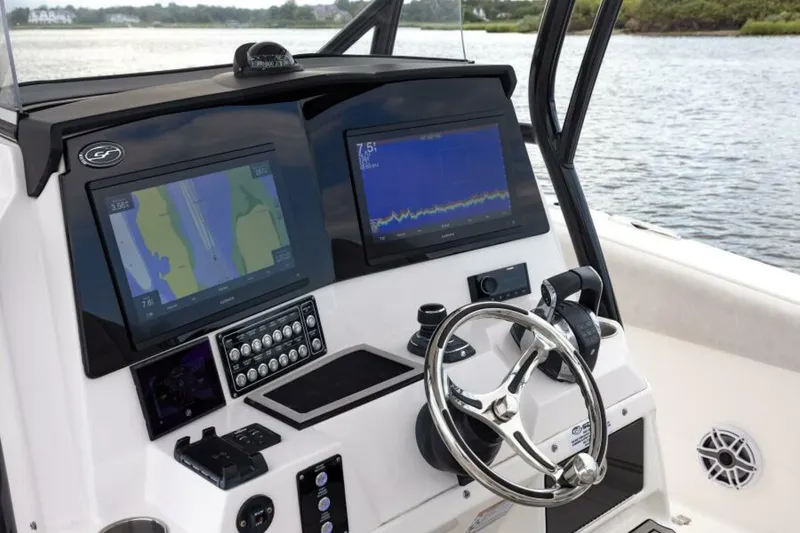 Slide: The Image of Sea Fox 328 Commander 2027 - 6155052