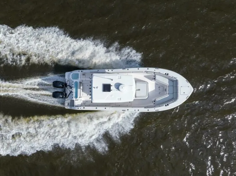 Slide: The Image of Sea Fox 328 Commander 2027 - 6155028