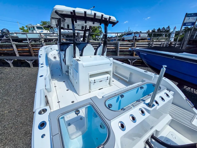 Slide: The Image of Sea Fox 328 Commander 2027 - 7581793