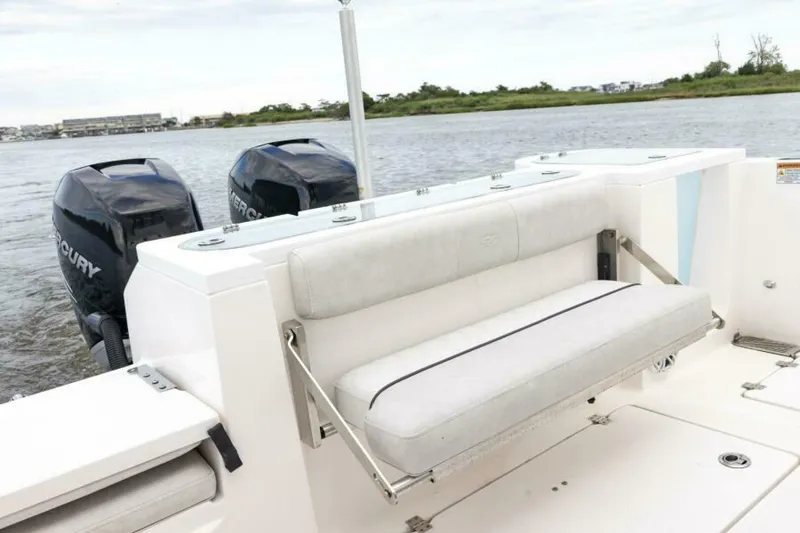 Slide: The Image of Sea Fox 328 Commander 2027 - 6155105