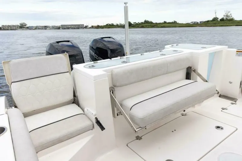 Slide: The Image of Sea Fox 328 Commander 2027 - 6155106