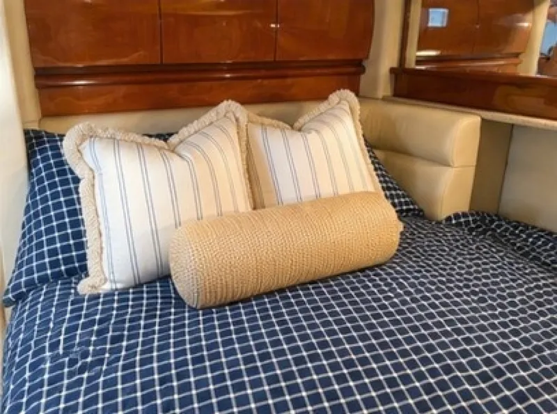 Slide: The Image of Sea Ray 420 Sundancer 2005 - 6155276